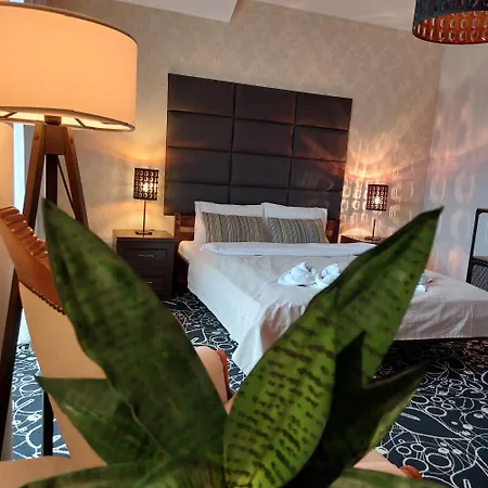 Poranna Rosa Bed and breakfast