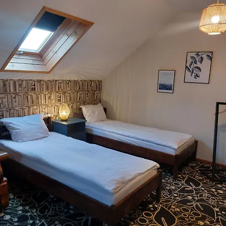 Bed & Breakfast Poranna Rosa 4*