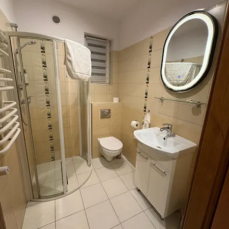 Poranna Rosa Bed and breakfast