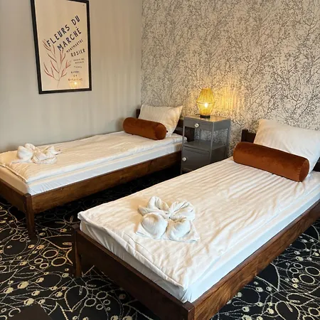 Bed & Breakfast Poranna Rosa 4*