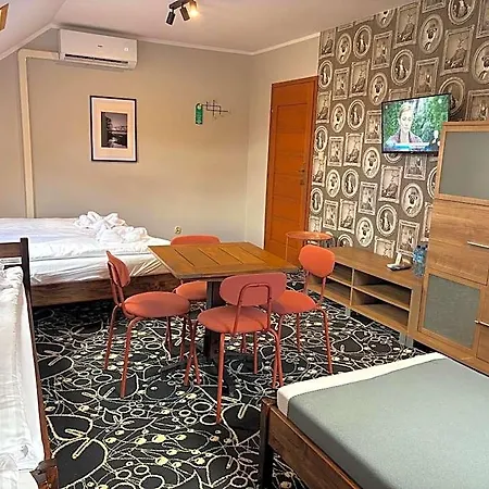 Bed & Breakfast Poranna Rosa